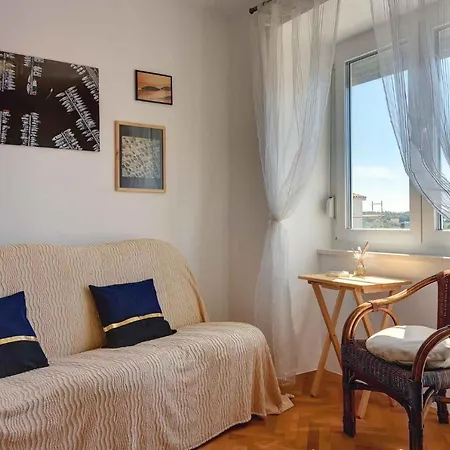 Holiday Home In Pula/Istrien 11083 Veruda